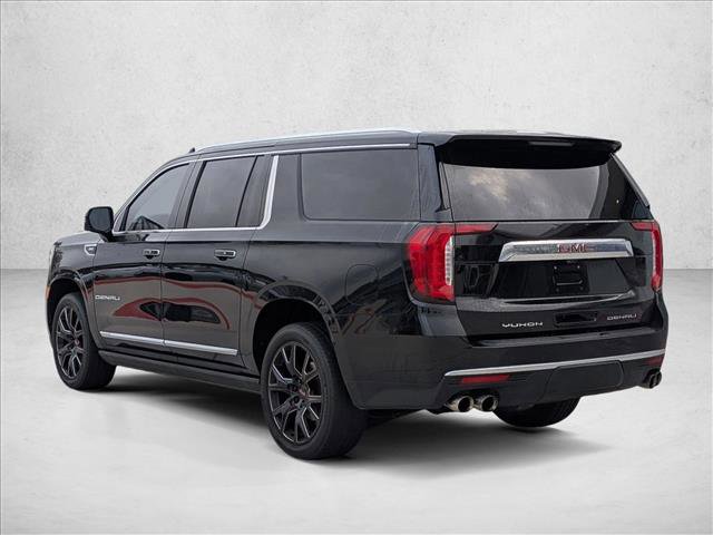 Used 2021 GMC Yukon XL Denali w/ Denali Premium Package image 7