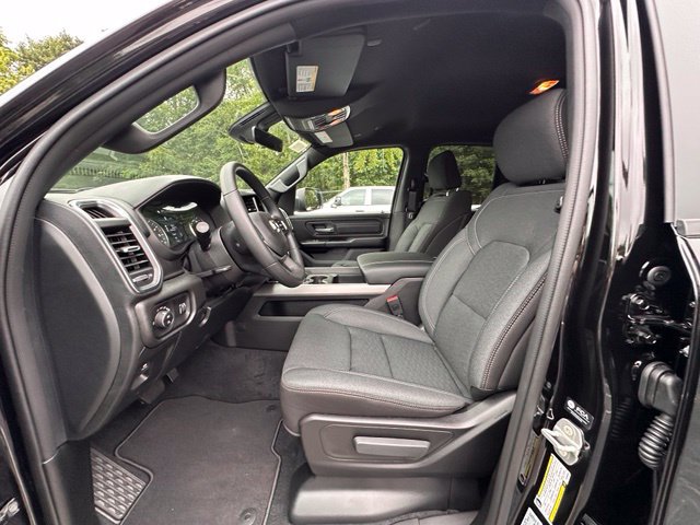 New 2026 RAM 1500 Express AWD/4WD image 22