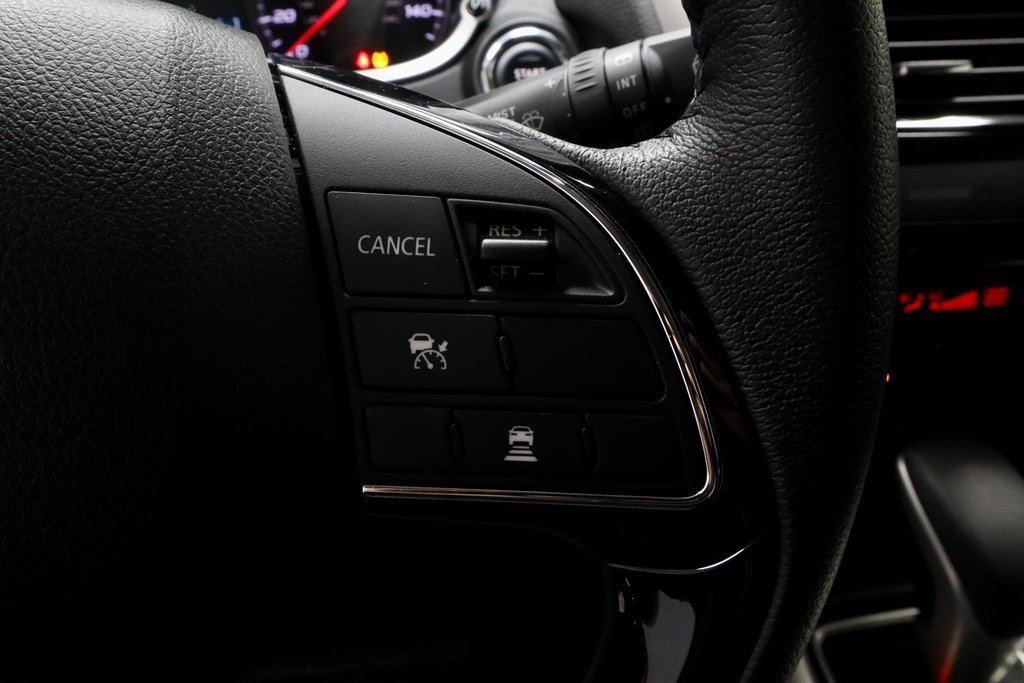 Used 2024 Mitsubishi Eclipse Cross SE image 30