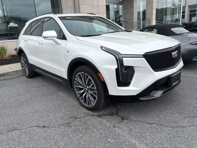 Used 2024 Cadillac XT4 Sport AWD/4WD image 2