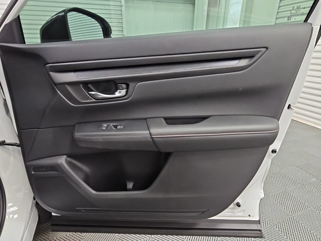 Used 2026 Honda CR-V Sport-L image 39