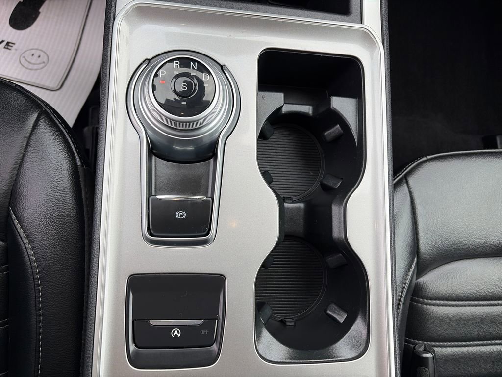 Used 2024 Ford Edge SEL w/ Convenience Package image 25