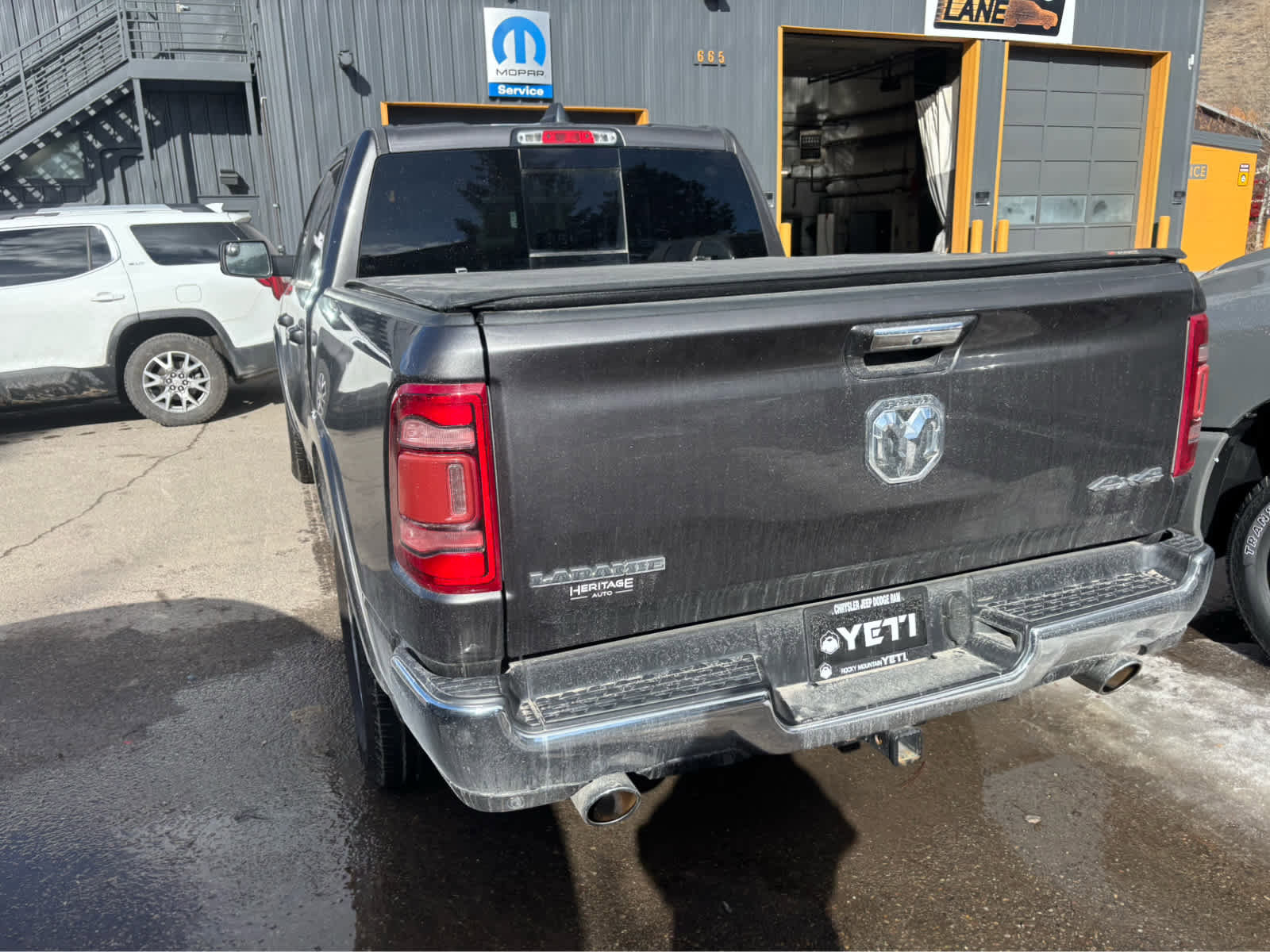 Used 2022 RAM 1500 Laramie image 9