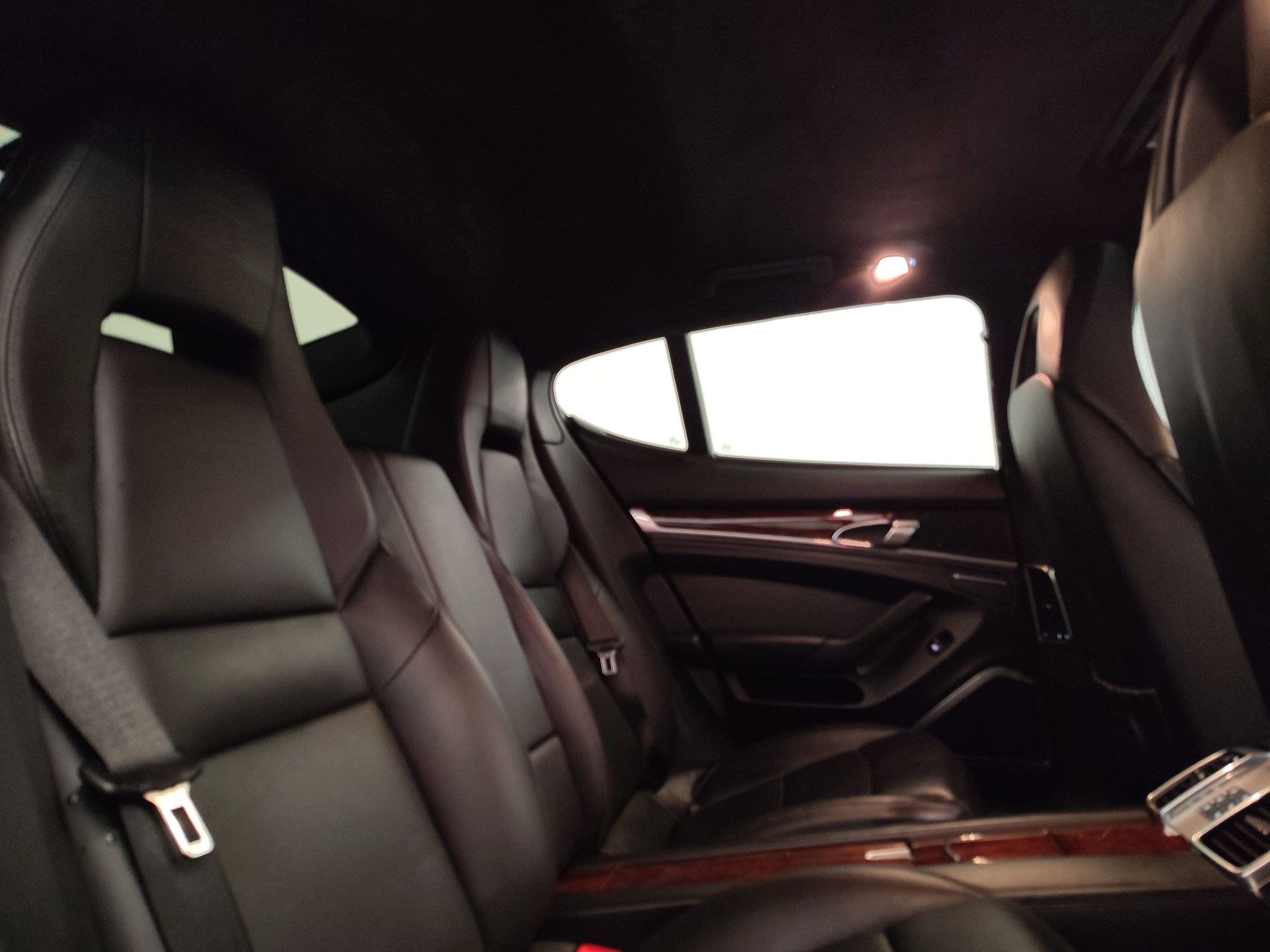 Used 2012 Porsche Panamera Turbo S image 30