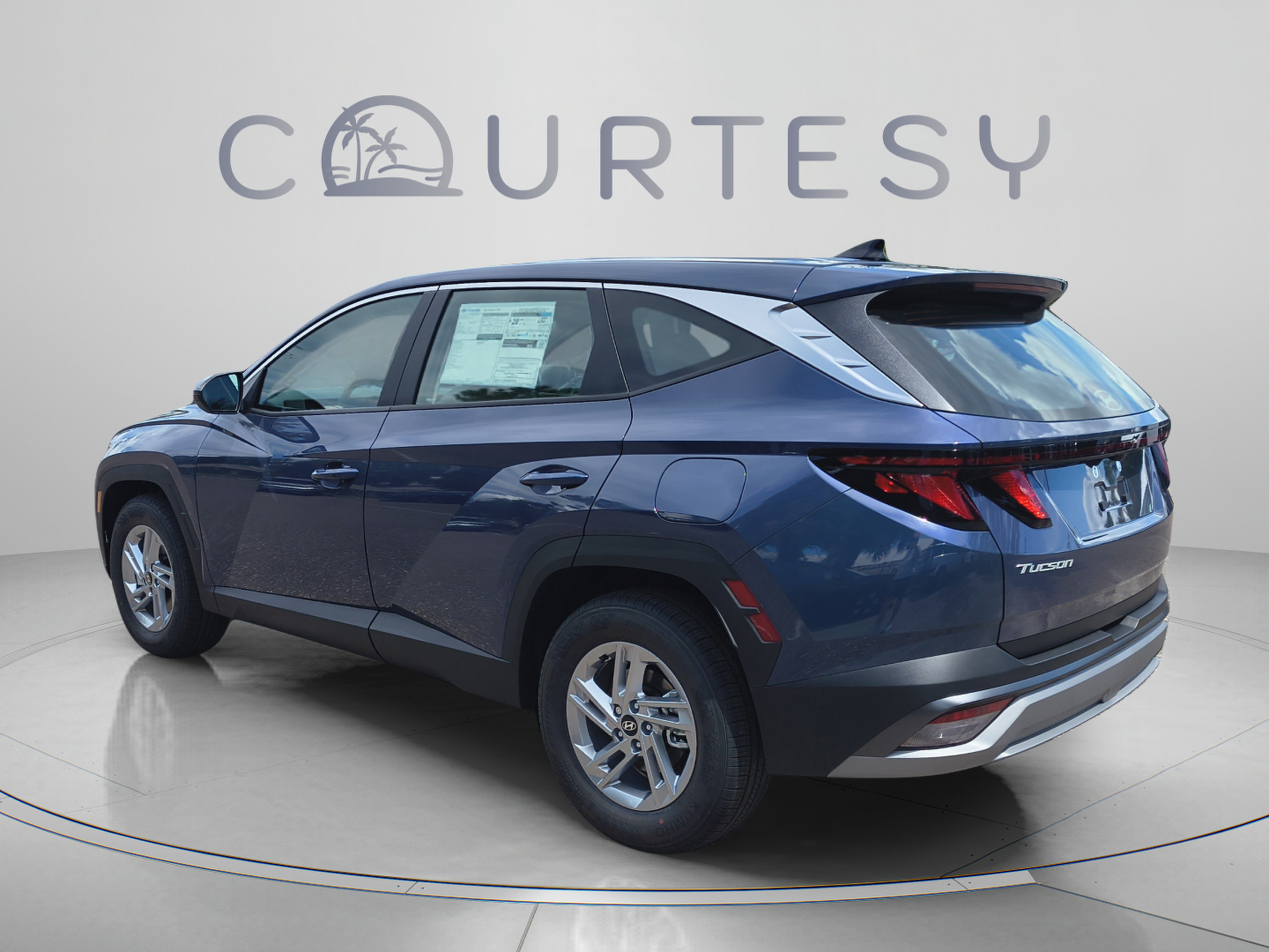 New 2026 Hyundai Tucson SE FWD image 3