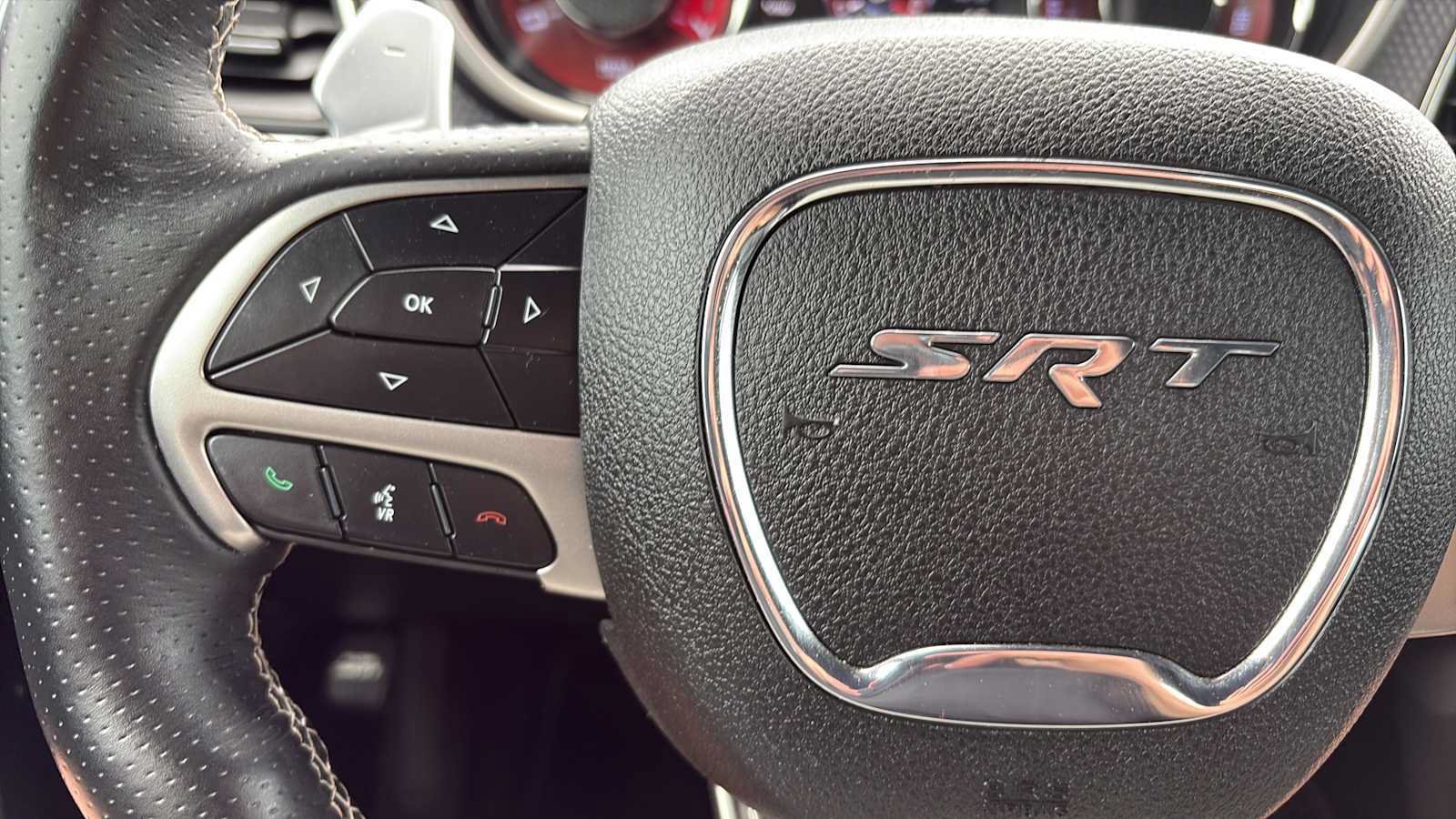 Used 2018 Dodge Challenger SRT Hellcat RWD image 14