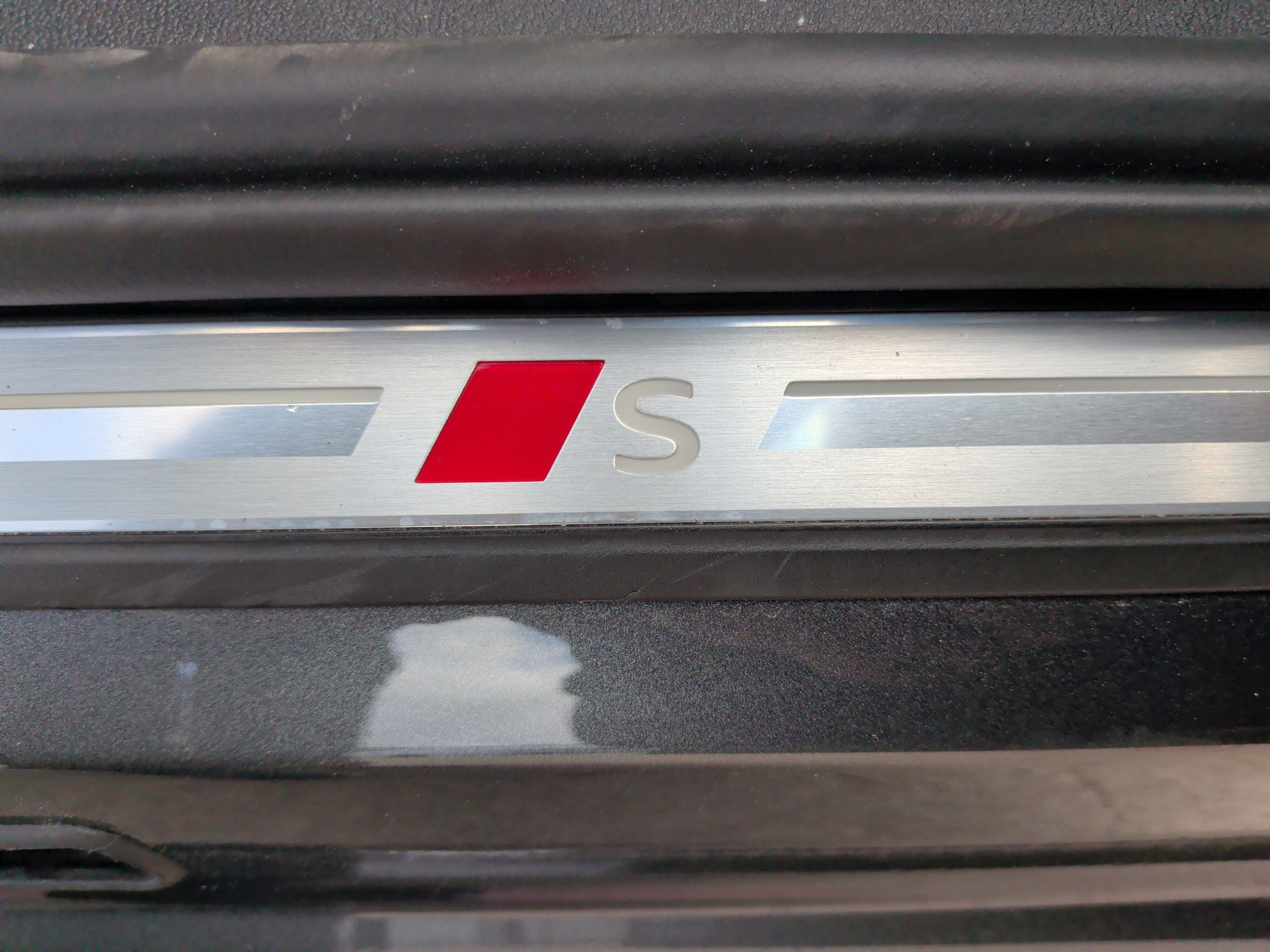 Used 2025 Audi S6 e-tron Premium Plus w/ Premium Plus image 37