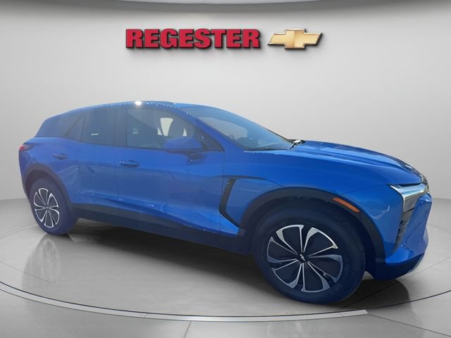 Used 2025 Chevrolet Blazer EV LT w/ Super Cruise Package AWD/4WD image 8