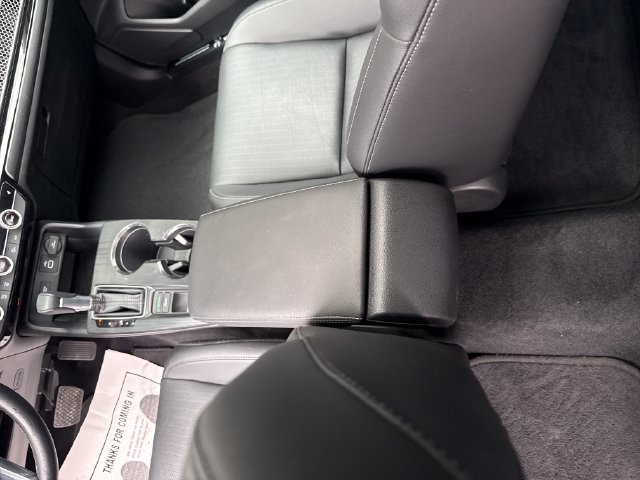 Used 2024 Honda Civic EX-L image 25