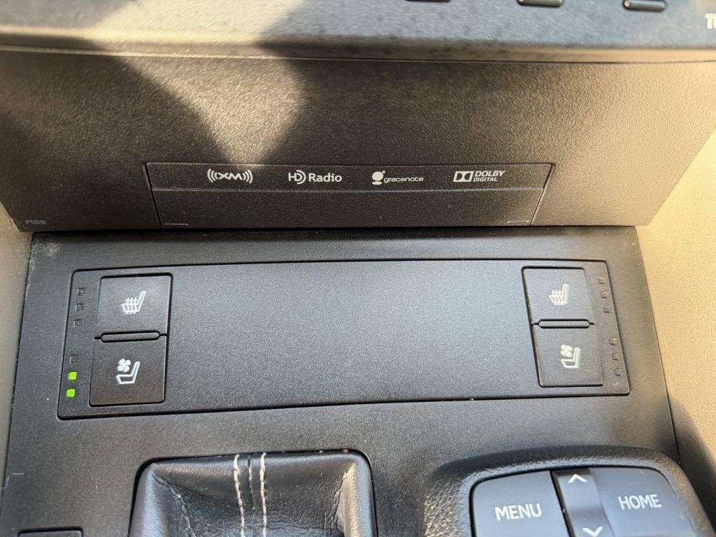 Used 2016 Lexus IS 300 AWD image 18