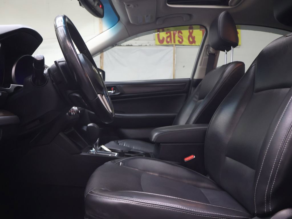 Used 2017 Subaru Legacy 2.5i Limited w/ Popular Package #4 AWD/4WD image 16