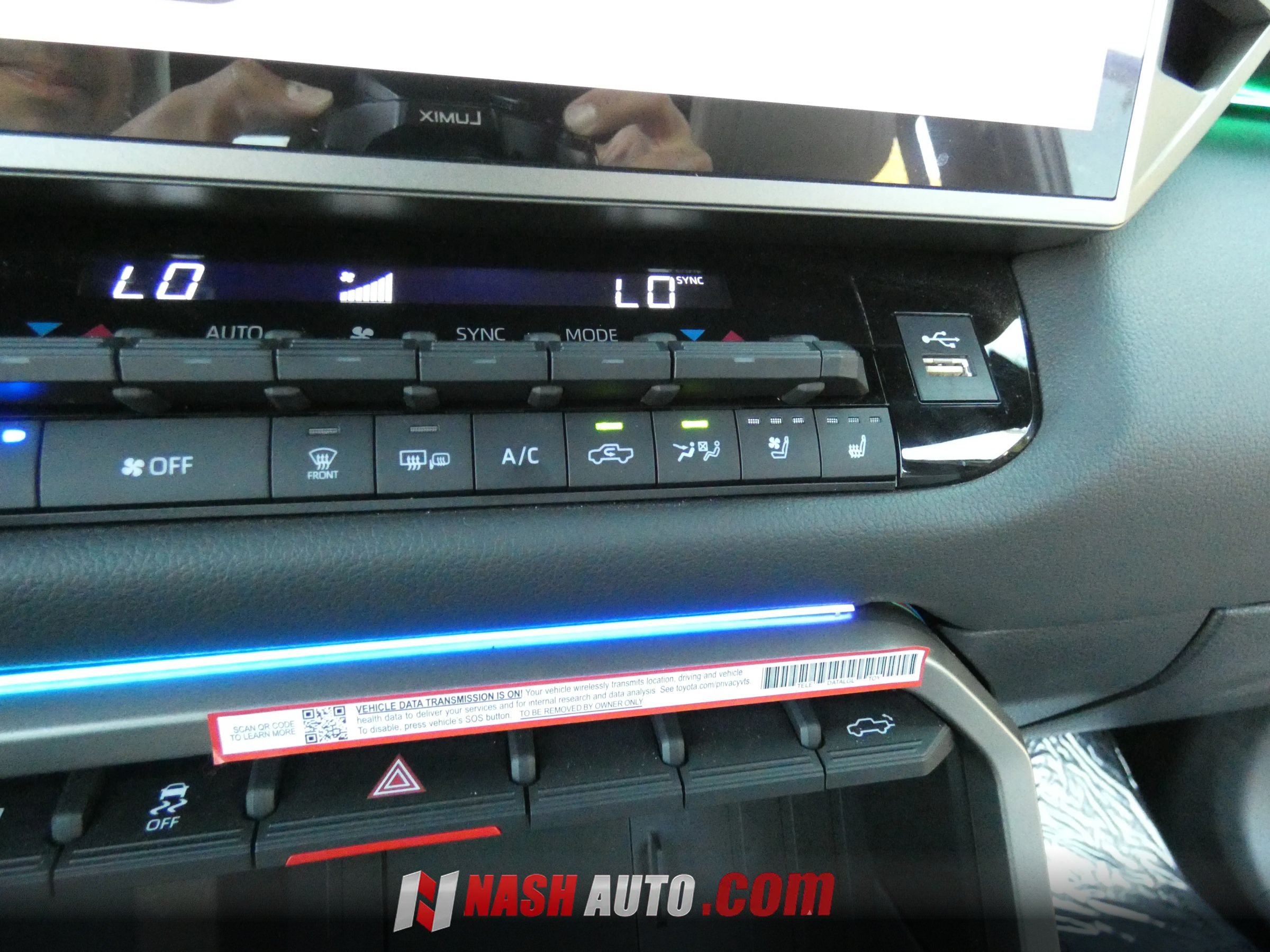 Used 2026 Toyota Tundra Limited AWD/4WD image 62