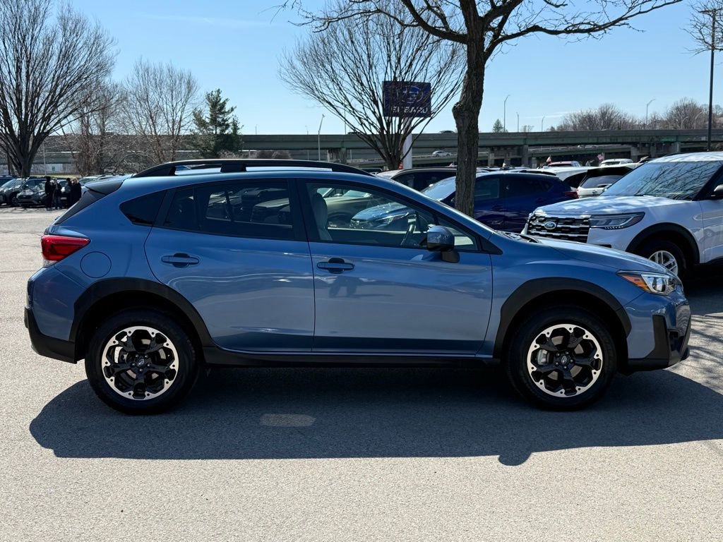 Used 2021 Subaru Crosstrek 2.0i Premium w/ Moonroof Package image 5