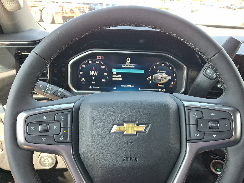 New 2026 Chevrolet Silverado 2500 LT w/ Z71 Chrome Sport Edition AWD/4WD image 9