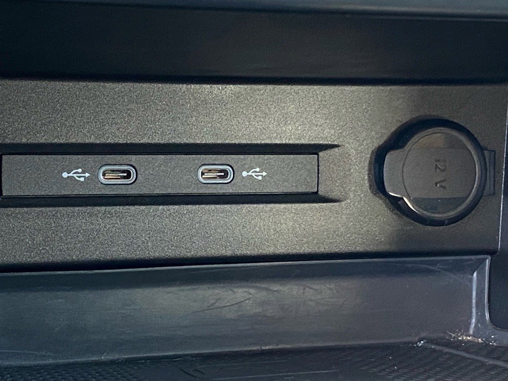 Certified 2022 Volkswagen Taos SE image 17