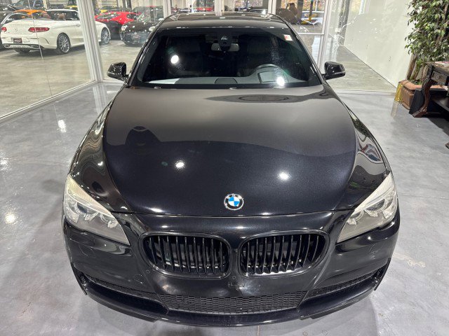 Used 2015 BMW 740Li image 16
