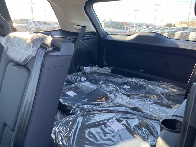 New 2026 Volvo XC90 T8 Plus w/ Protection Package Premier AWD/4WD image 23