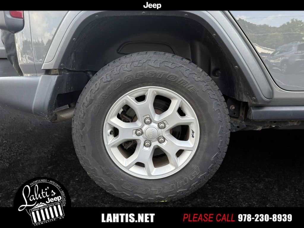 Used 2021 Jeep Wrangler Unlimited Islander image 10
