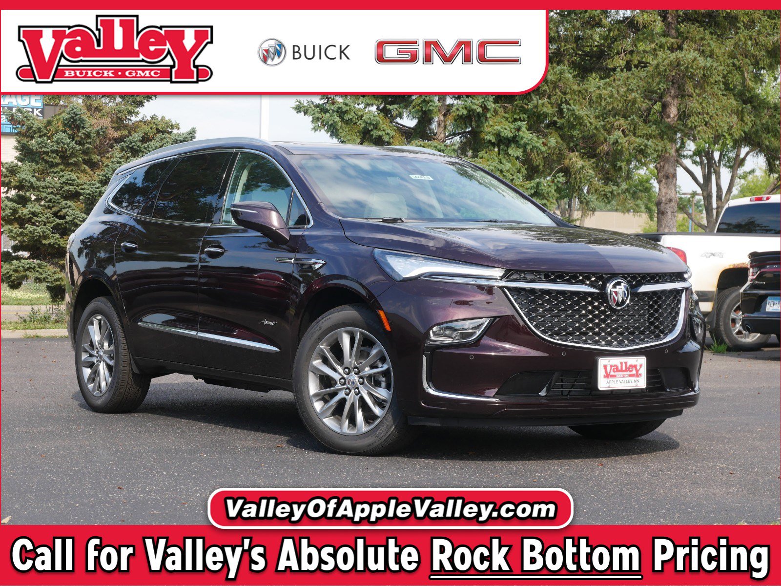 New 2024 Buick Enclave Avenir w/ Avenir Technology Package