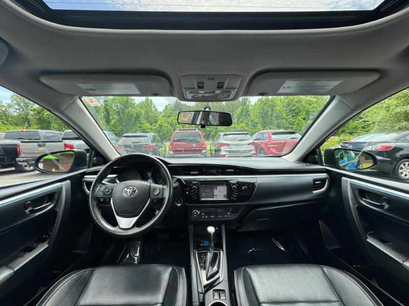 Used 2016 Toyota Corolla S Premium image 17