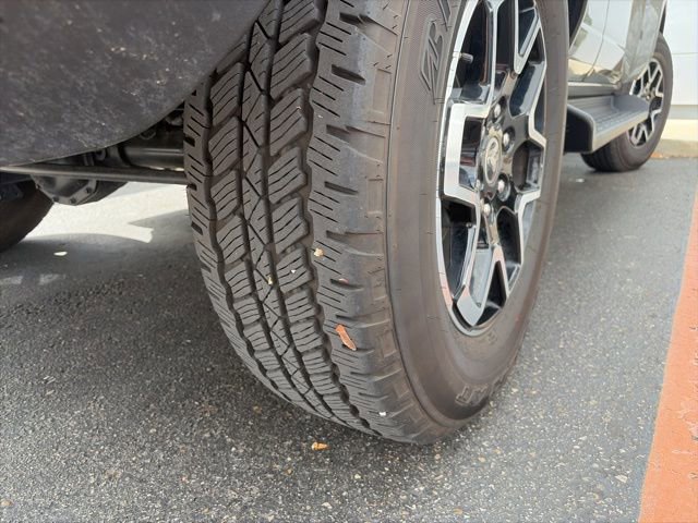 Used 2025 Ford Bronco Outer Banks image 8