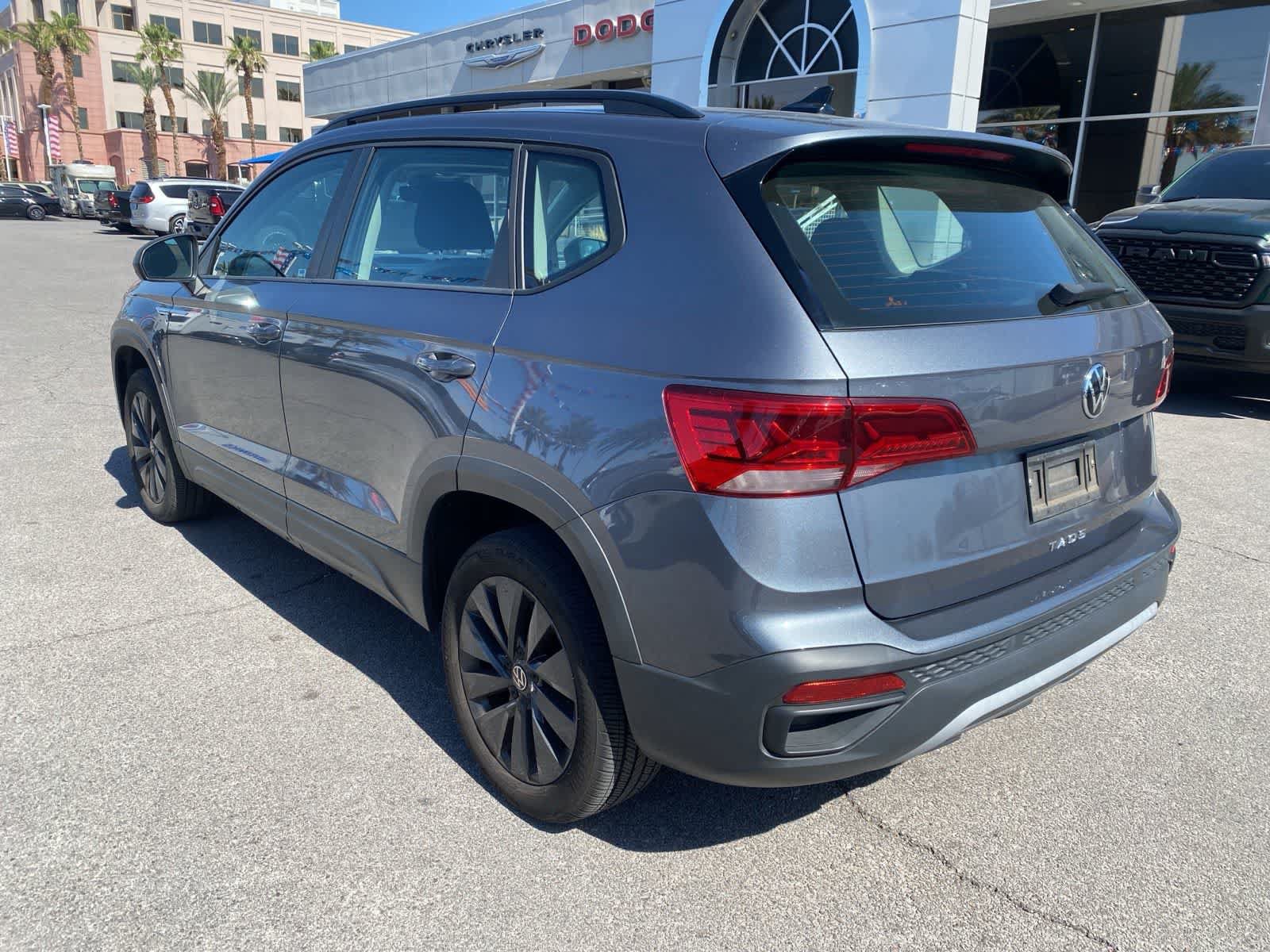 Used 2023 Volkswagen Taos S w/ Driver Assistance Package FWD image 9
