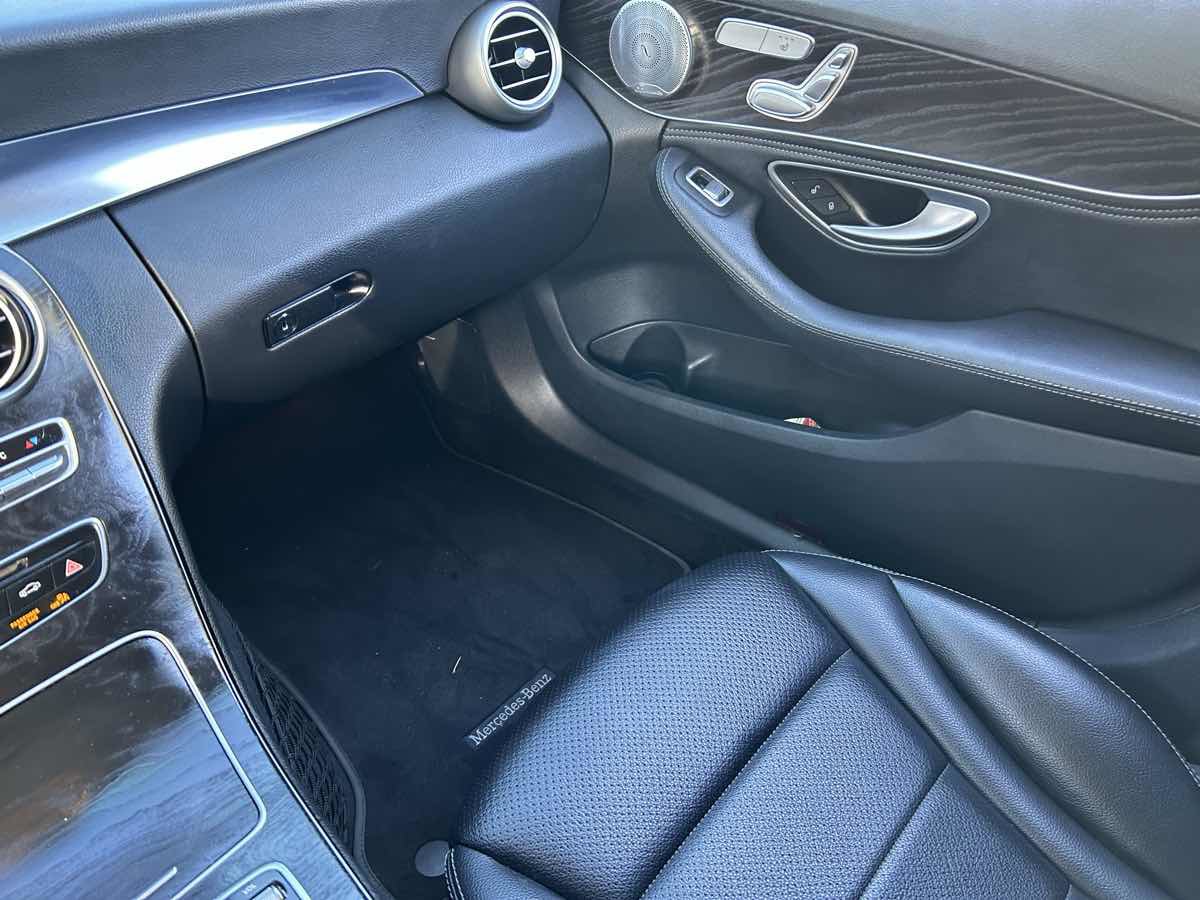 Used 2015 Mercedes-Benz C 300 Luxury w/ Premium 1 Package image 16