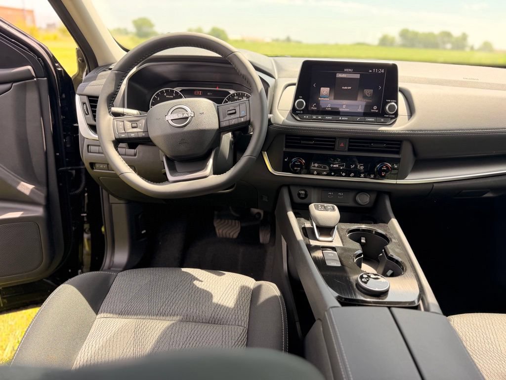 New 2026 Nissan Rogue SV w/ Rock Creek Premium Package AWD/4WD image 12