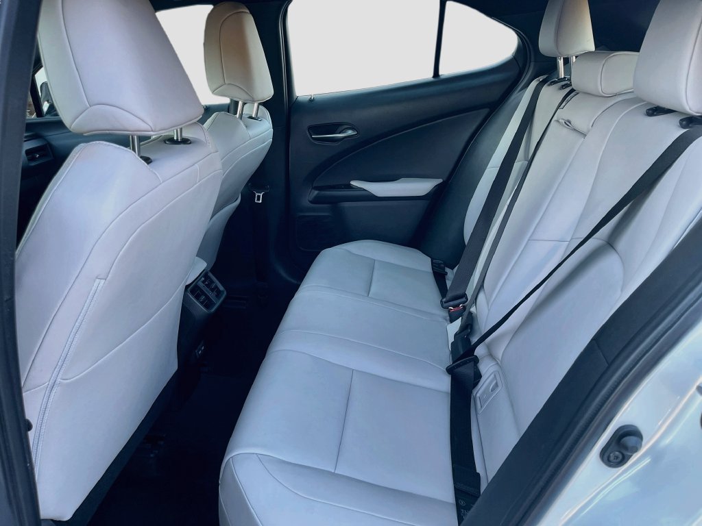 Used 2022 Lexus UX 200 w/ Accessory Package (Z1) FWD image 23