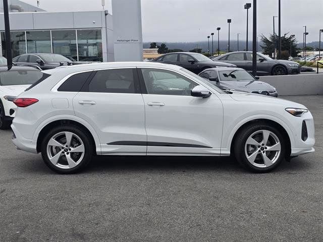 Used 2025 Audi Q5 Prestige image 38