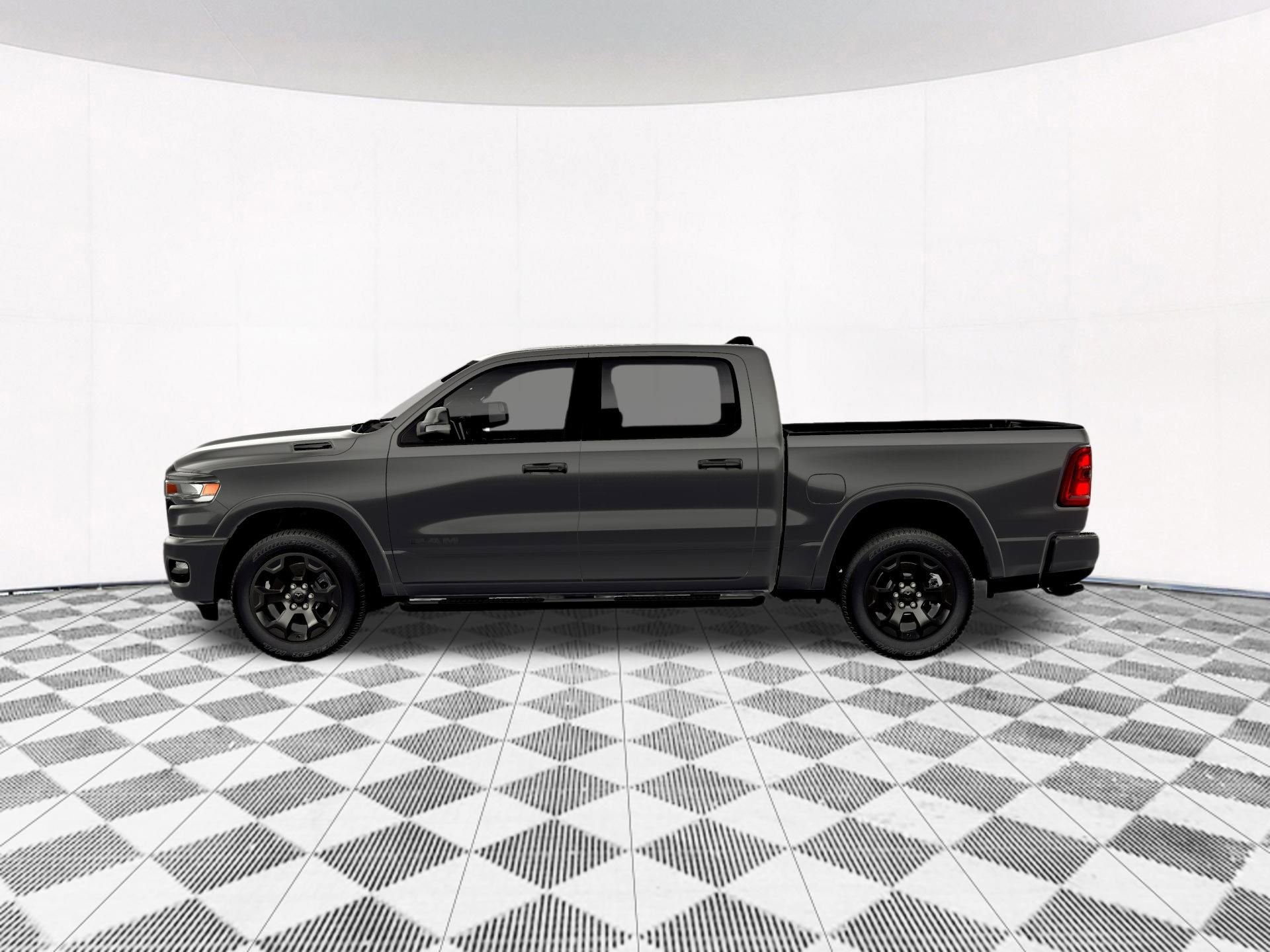 New 2026 RAM 1500 4x4 Crew Cab image 4
