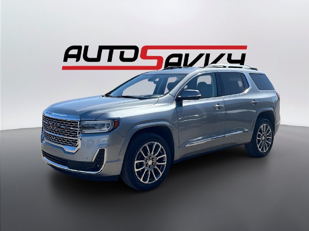 Used 2023 GMC Acadia Denali w/ Denali Ultimate Package FWD image 3