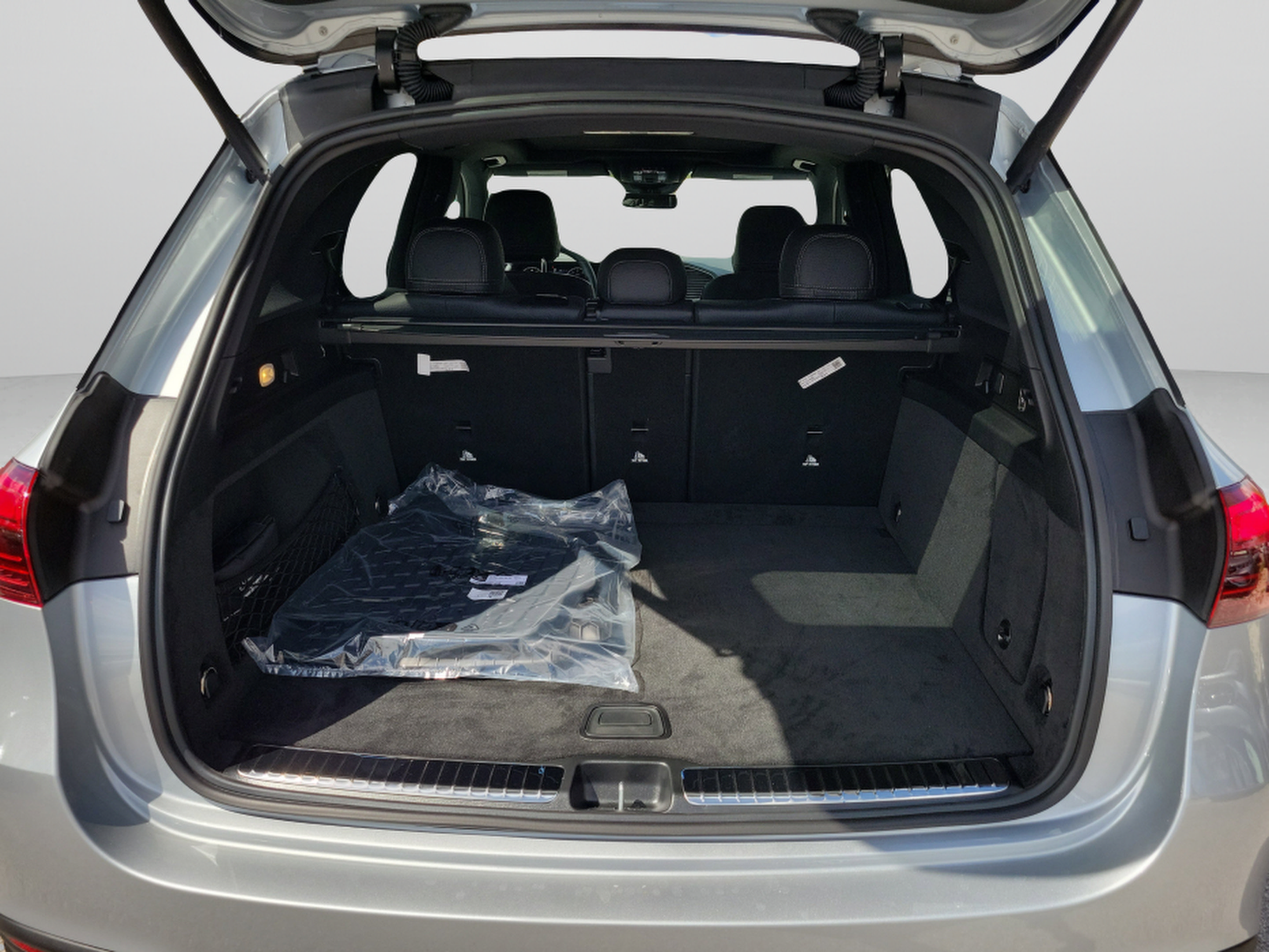 New 2026 Mercedes-Benz GLE 580 4MATIC image 32