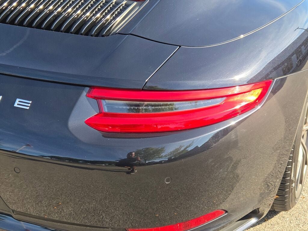 Used 2019 Porsche 911 Carrera S image 14