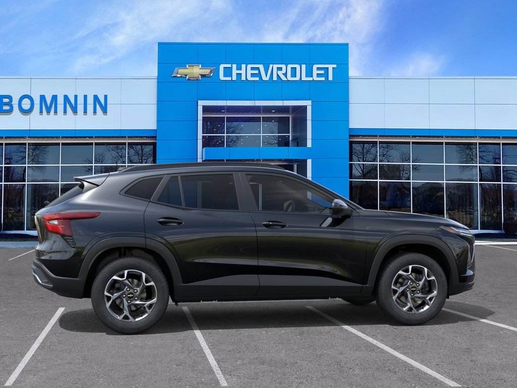 New 2026 Chevrolet Trax LT w/ LT Convenience Package FWD image 6
