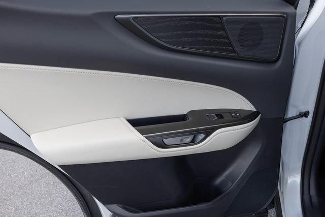 Used 2025 Lexus NX 450h+ AWD w/ Accessory Package (2T) image 15