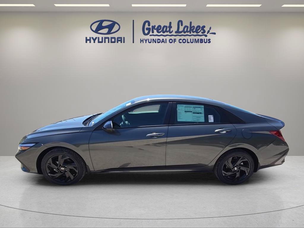 New 2026 Hyundai Elantra Sport FWD image 2