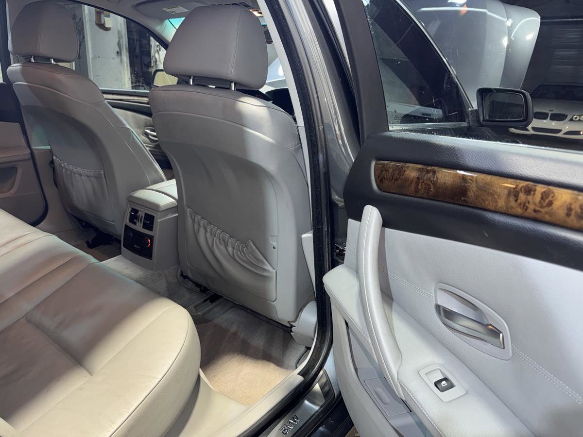 Used 2008 BMW 528i Sedan image 24
