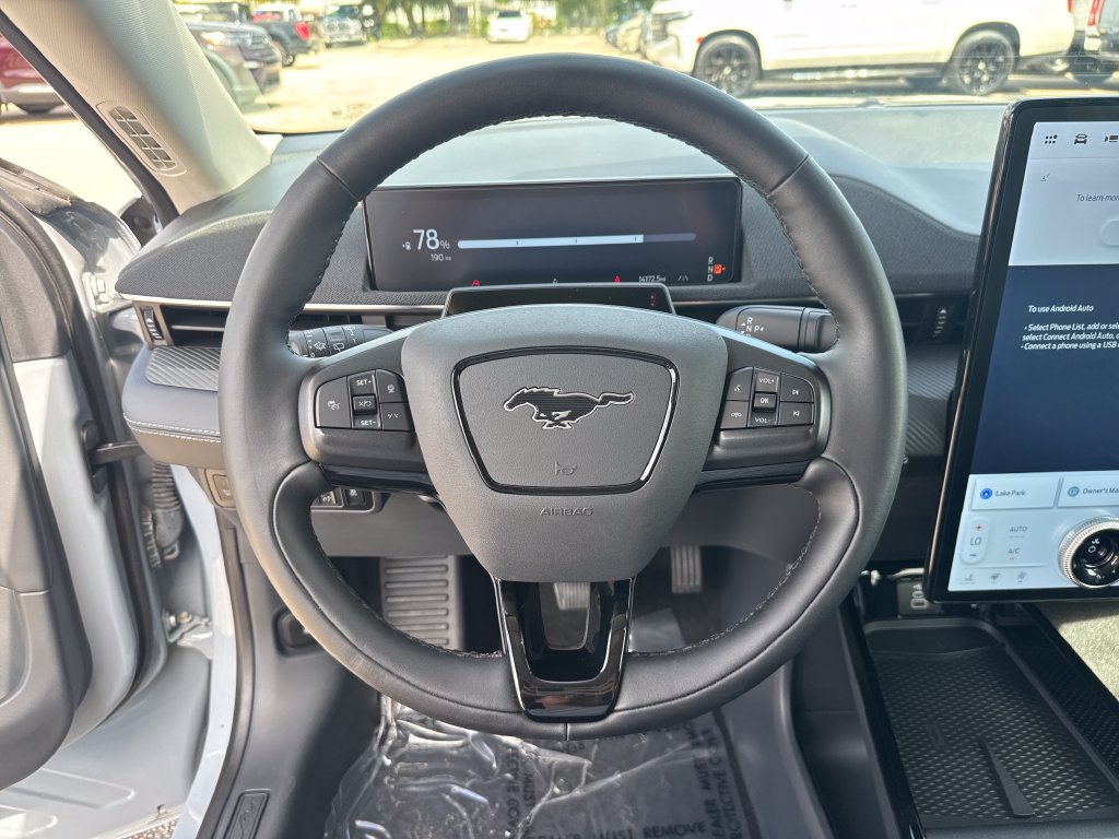 Used 2025 Ford Mustang Mach-E Select w/ Comfort Package Lite RWD image 15