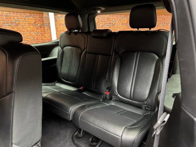 Used 2024 Jeep Wagoneer Series II w/ Flexible Seating Group image 24