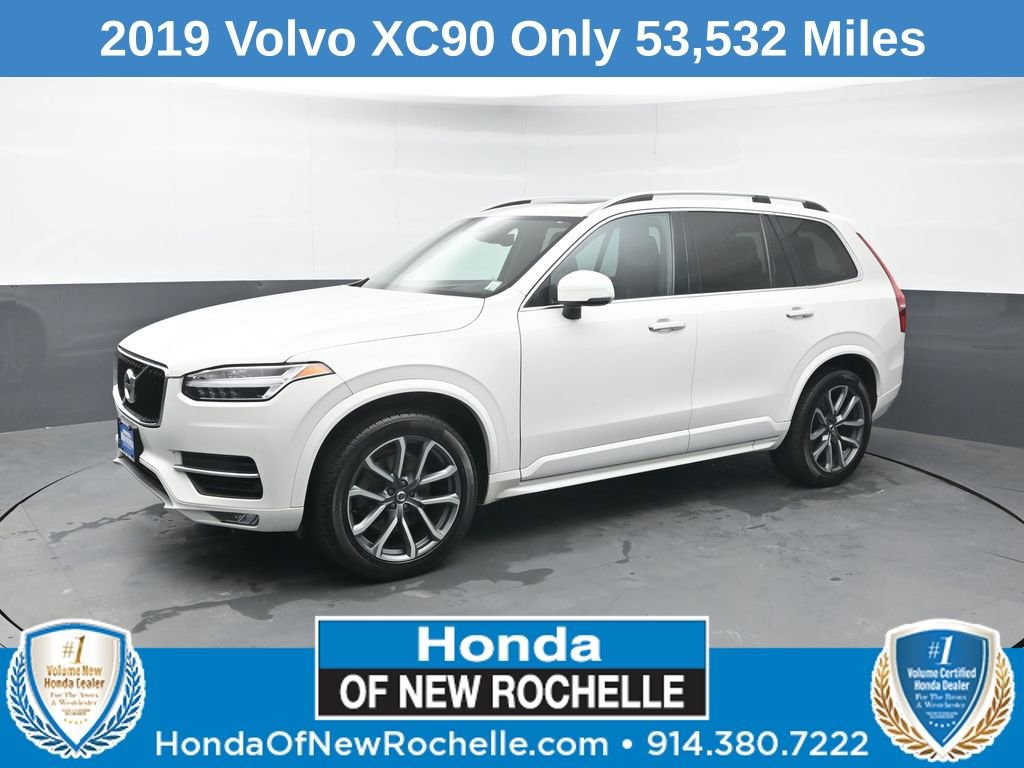 Used 2019 Volvo XC90 T5 Momentum image 1