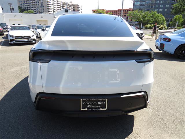 Used 2026 Tesla Model Y Long Range RWD image 3