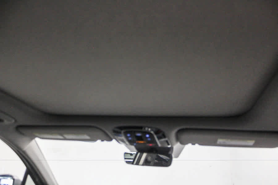 Used 2023 Hyundai Santa Fe Limited FWD image 17
