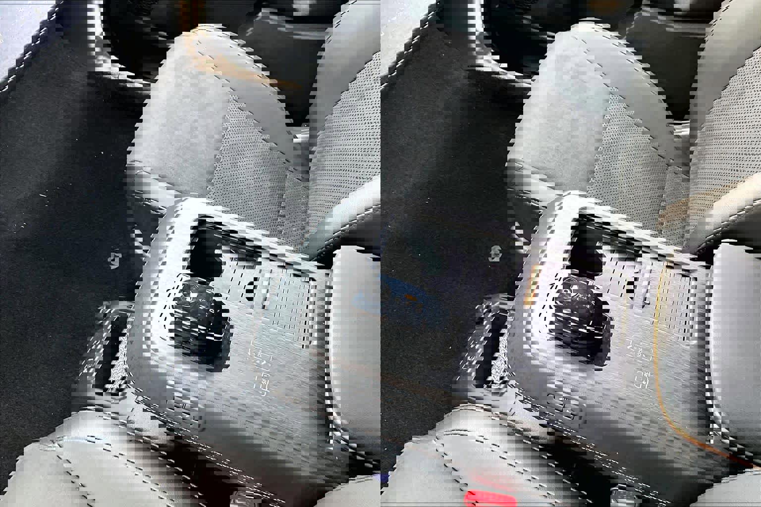 Certified 2023 Nissan Ariya AWD image 14