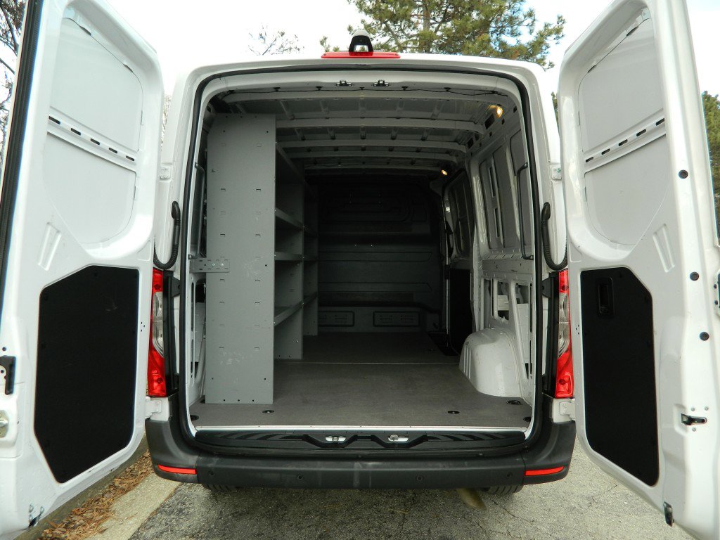 Used 2022 Mercedes-Benz Sprinter 1500 image 9