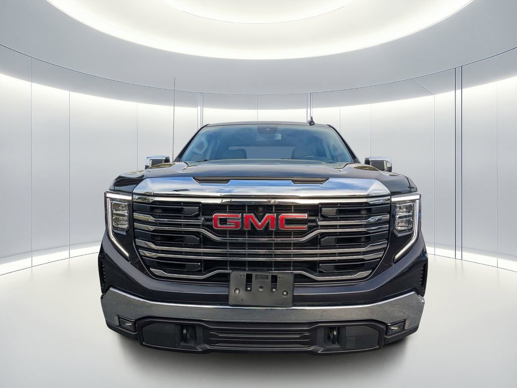 Used 2025 GMC Sierra 1500 SLT AWD/4WD image 8