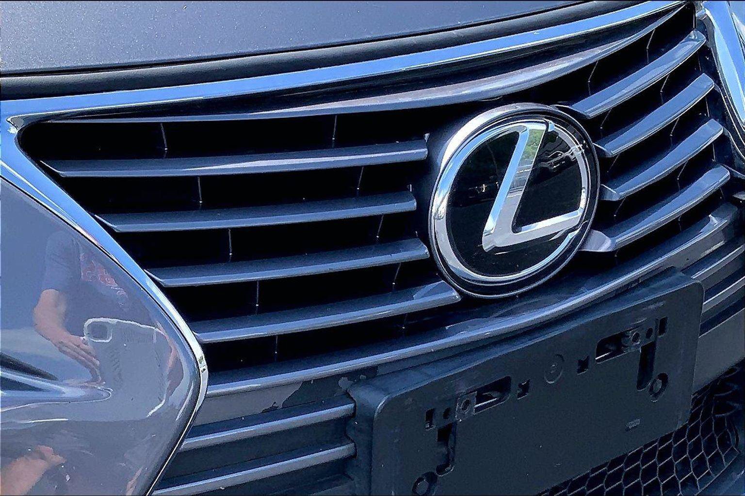 Used 2016 Lexus IS 300 AWD w/ Premium Package image 30