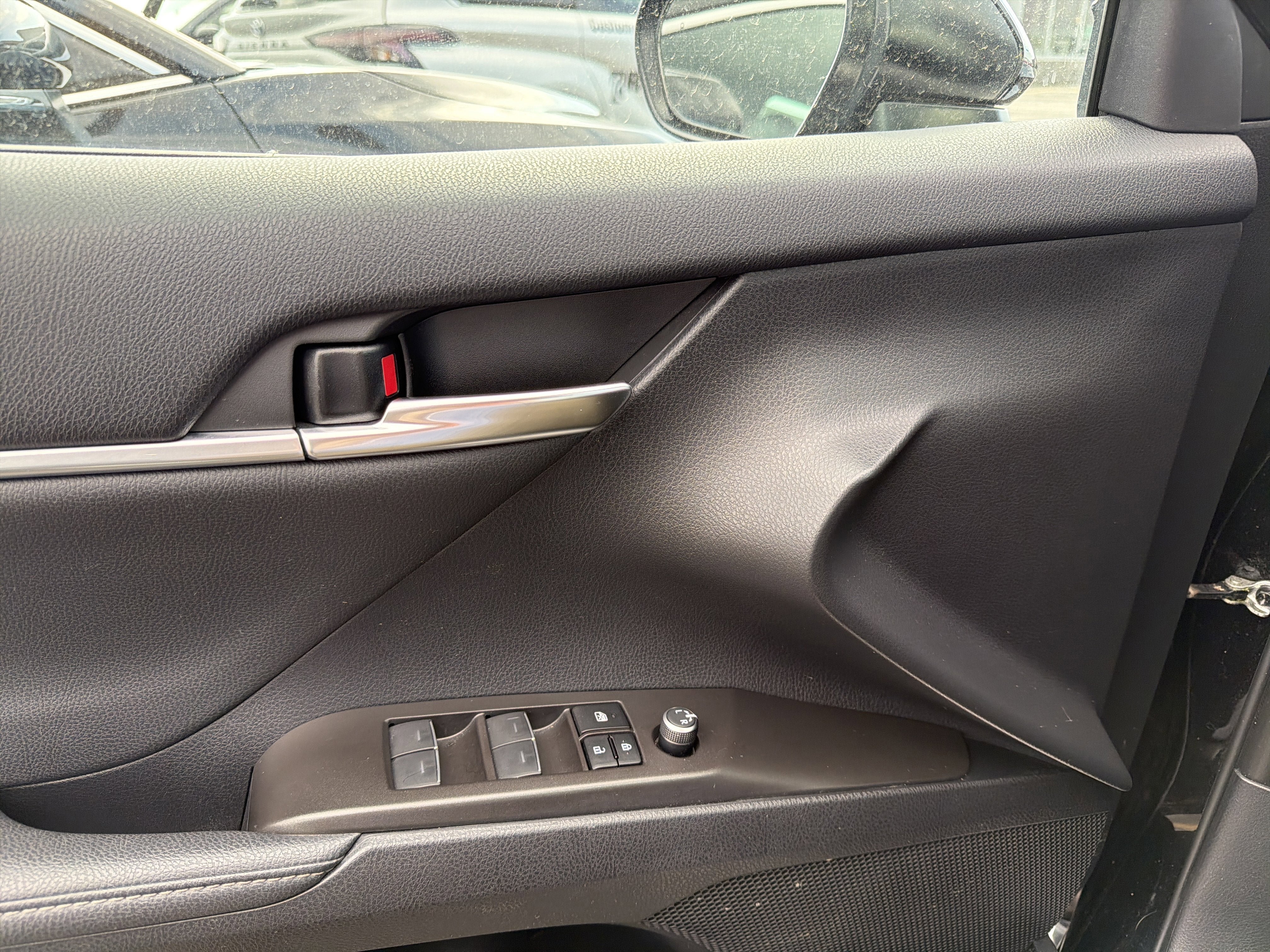 Used 2023 Toyota Camry XLE AWD/4WD image 15
