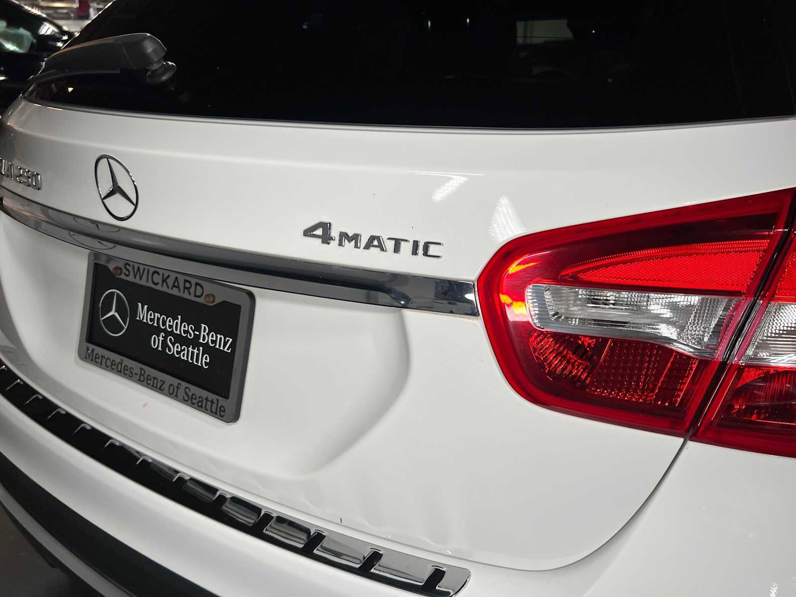 Certified 2020 Mercedes-Benz GLA 250 4MATIC image 15