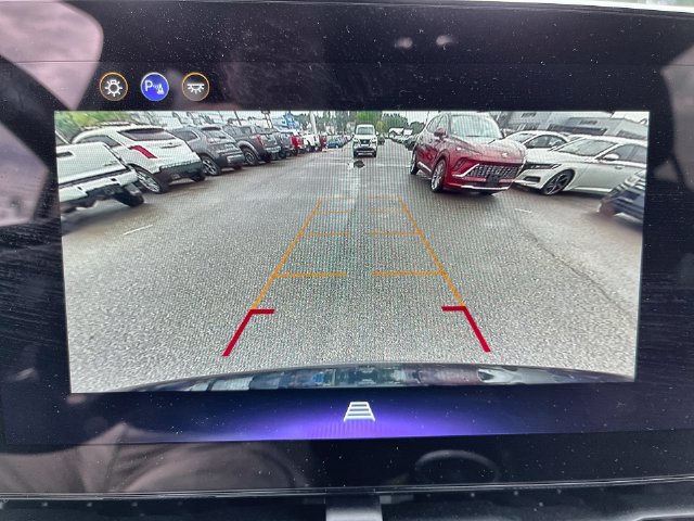 Used 2026 Chevrolet Equinox LT AWD/4WD image 31